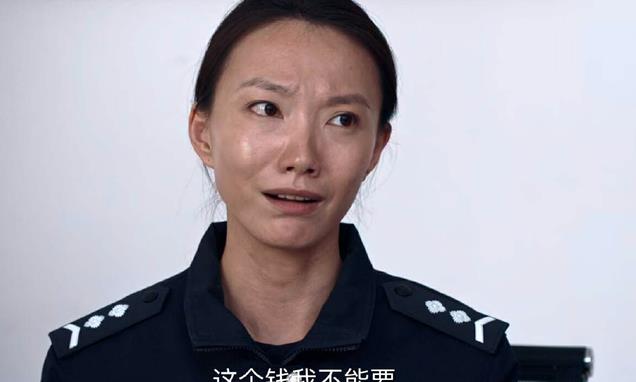 真实刑警英雄杨小洁原型揭秘，卓越刑警的传奇故事